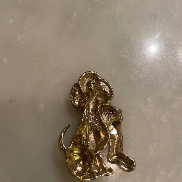 Vintage Gold Tone Dog Stocking Brooch - Picture 5 of 6